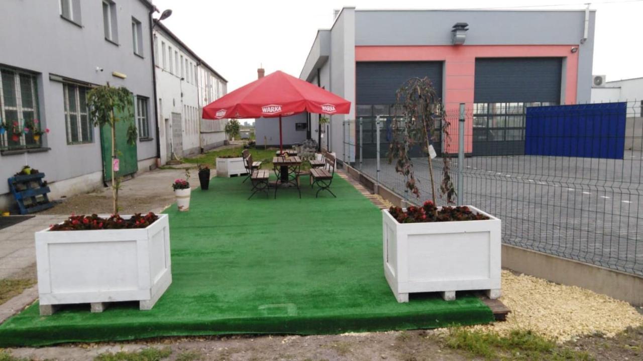 Aparthotel Pod Kogucikiem Krzyzanowice Exterior foto